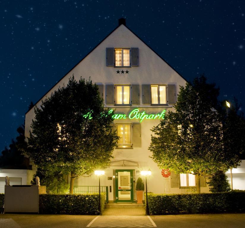 Hotel Am Ostpark Neubiberg Exterior photo